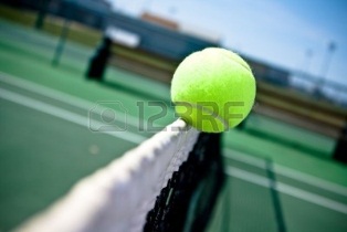 JUGANDO TENIS CLASES      Clases De Tenis     - Imagen 2