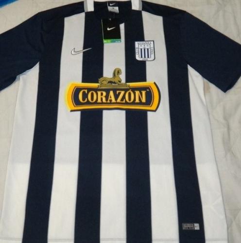 Vendo camiseta del Club Alianza Lima   franja - Imagen 2