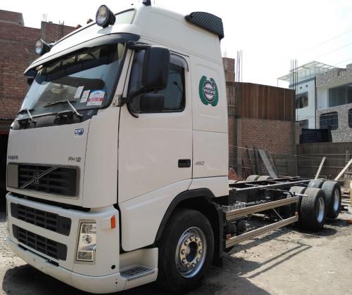 volvo fh12 460hp 6x2 camion chasis motor 460h - Imagen 2