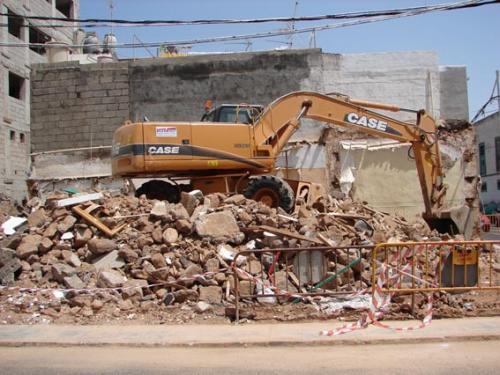 servicios de demoliciones excavaciones elimin - Imagen 2