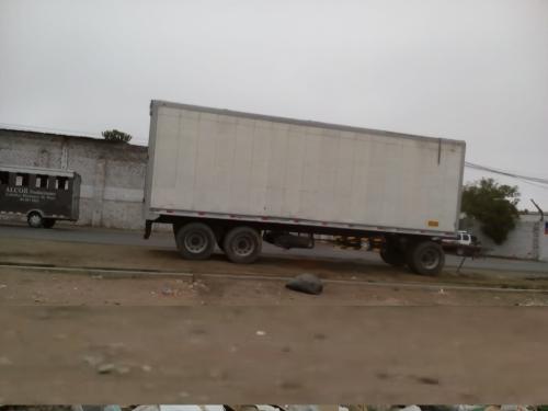 vendo 2 remolques furgones metalicos aÑo 201 - Imagen 2