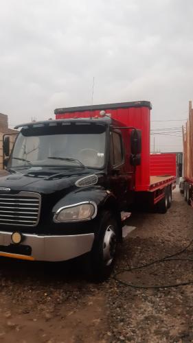 vendo camion marca freightliner modelo m2 106 - Imagen 2