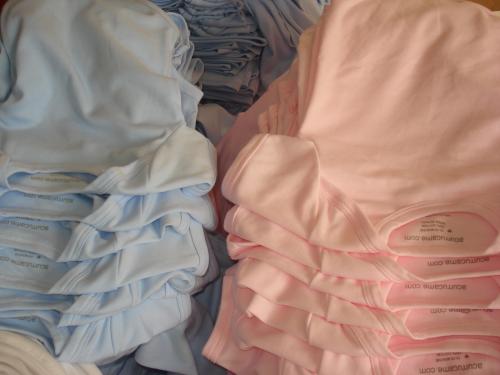 Lote de ropa de bebe nueva 100% algodon pima - Imagen 2