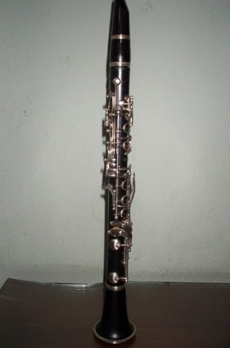 por ocasion ofrezco este clarinete requinto m - Imagen 1