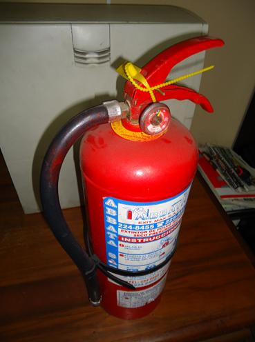 Extintores  9kg  Pqs Recargados  Precio Bom - Imagen 1
