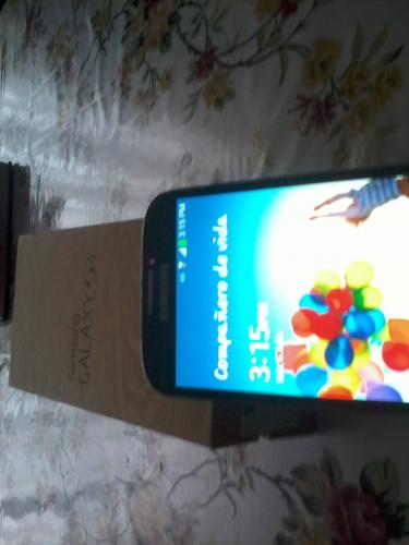 Vendo Samsung Galaxy S4 nuevecito en cajita  - Imagen 1